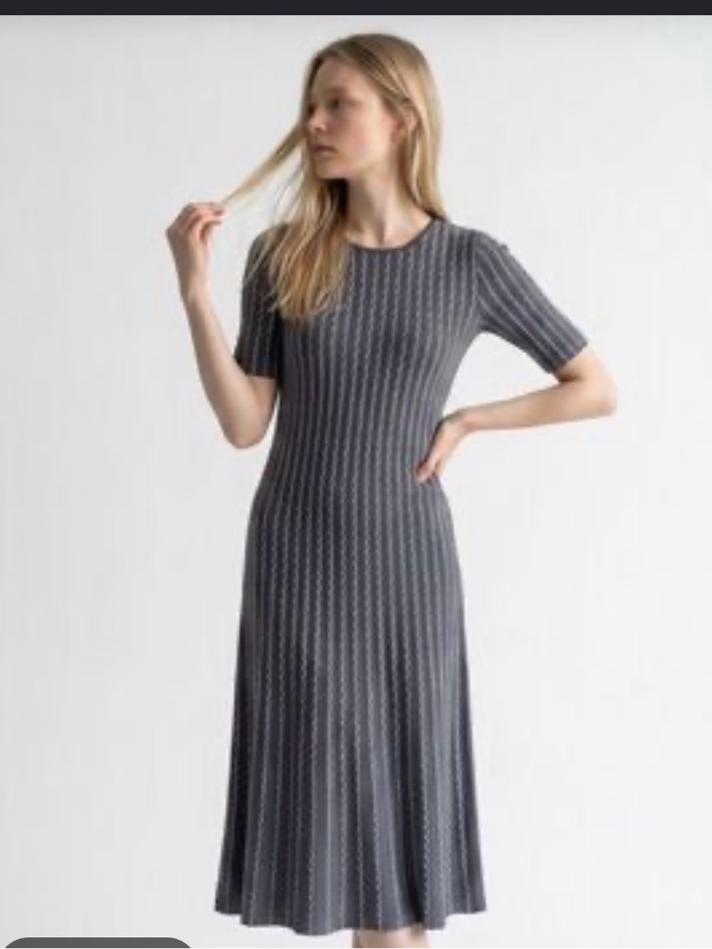 Armani Collezioni Half-Sleeve Bicolor Midi Dress 4